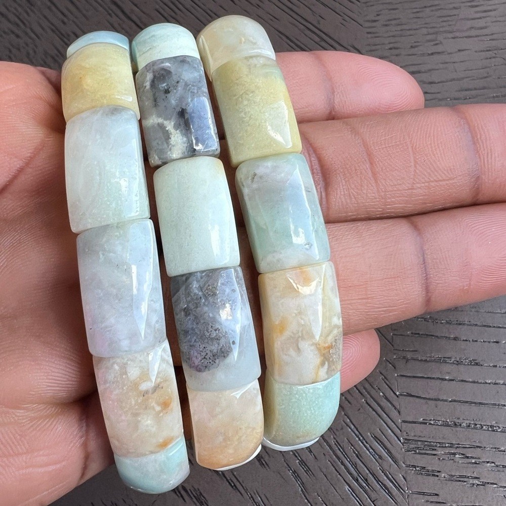 Caribbean calcite soft bangle