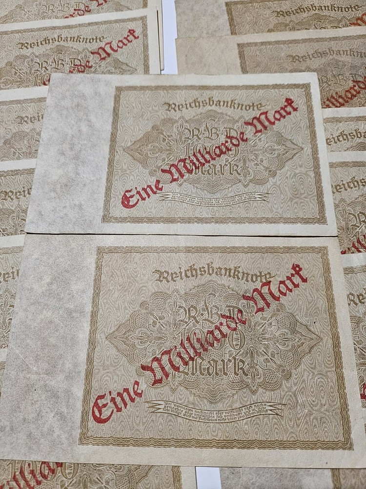Germany banknote. Weimar. 1 Billion Banknote Bill