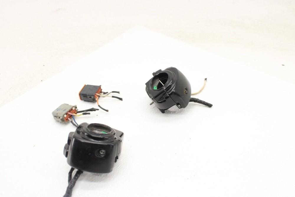 00-05 Harley-davidson Electra Glide Classic Efi Flhtci Right/Left Control Switch