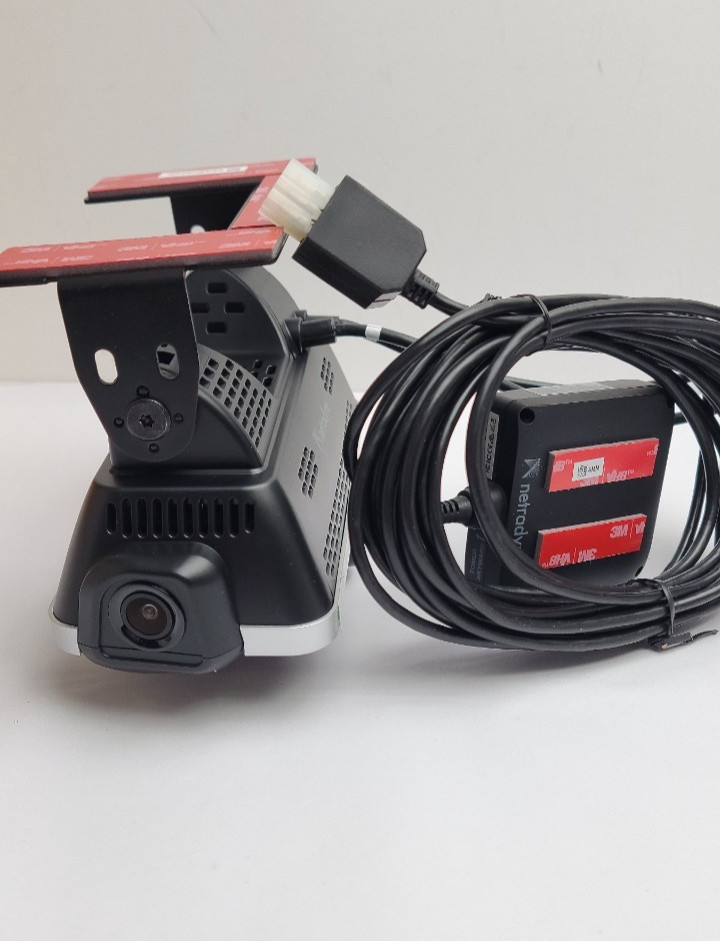 Netradyne Driver-i Dashcam - Model D-450