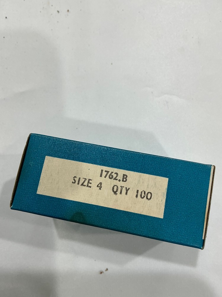 Vintage Edgar Sealey Sons Streamer Salmon hooks Redditch, Eng