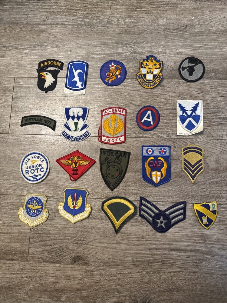 Lot 20 Military Patches