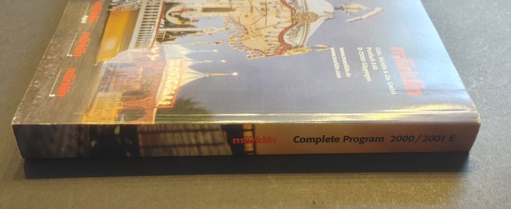 2000/01 E MARKLIN HO TRAIN CATALOG VG