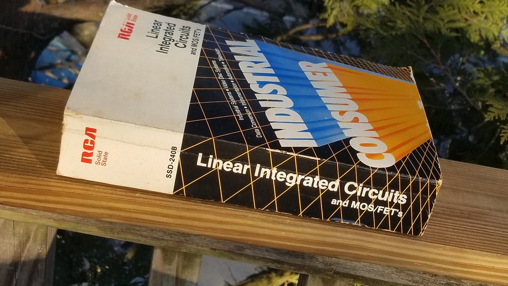 VINTAGE RCA ELECTRONICS BOOK LINEAR INTEGRATED CIRCUITS INDUSTRIAL CONSUMER
