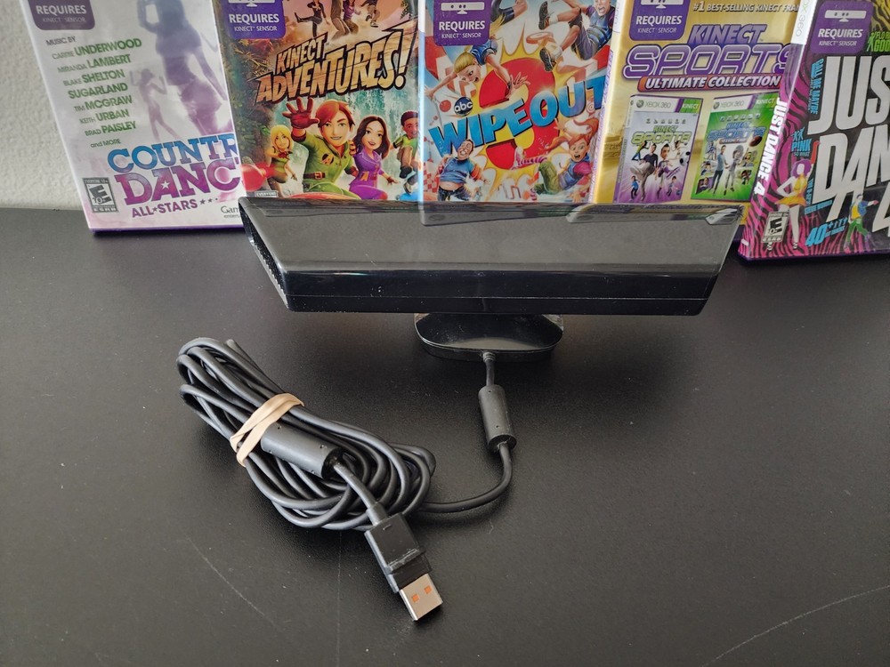 Xbox 360 Kinect Motion Sensor Bar & Games Lot Bundle - Tested and Working