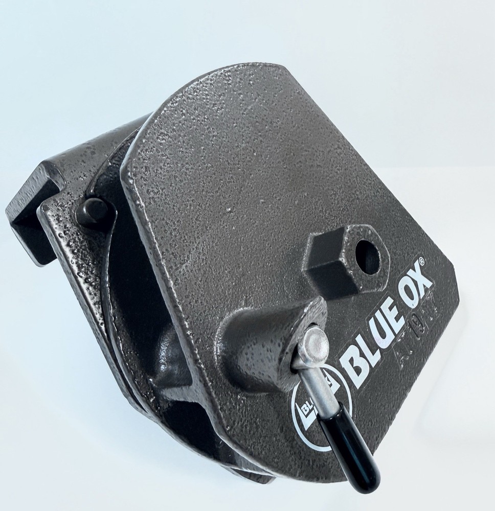 Blue Ox BXW4010 Clamp On Rotating Latch Bracket SwayPro Single