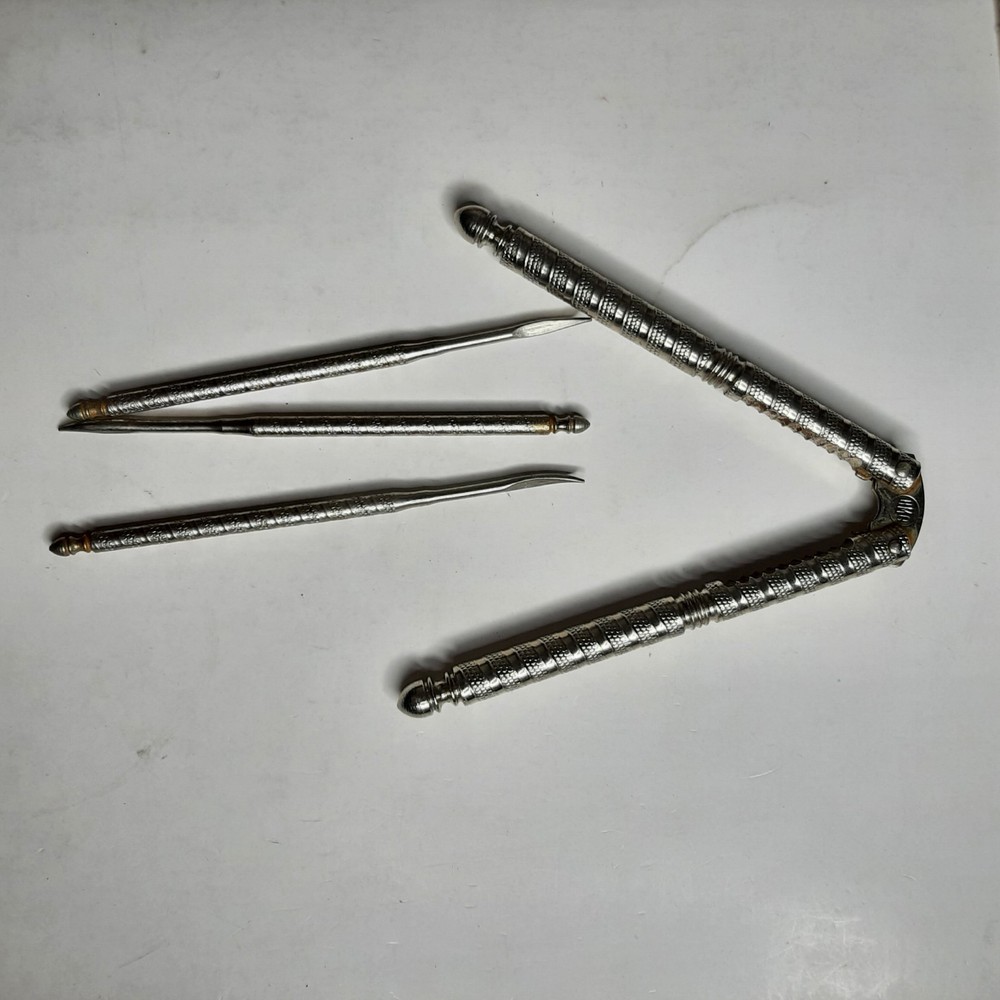 Wooden Nut Cracker Bowl Dish With Handle, Nutcracker, 3 Tools Bark Used