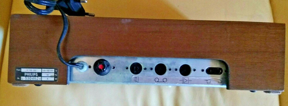 PHILIPS BROADCAST - SOLID STATE + LESA CASE-WORKING-VINTAGE-MODERNIZED