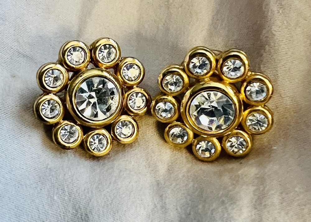 Vintage Monet Earrings With Clear Crystals 7/8” Diameter