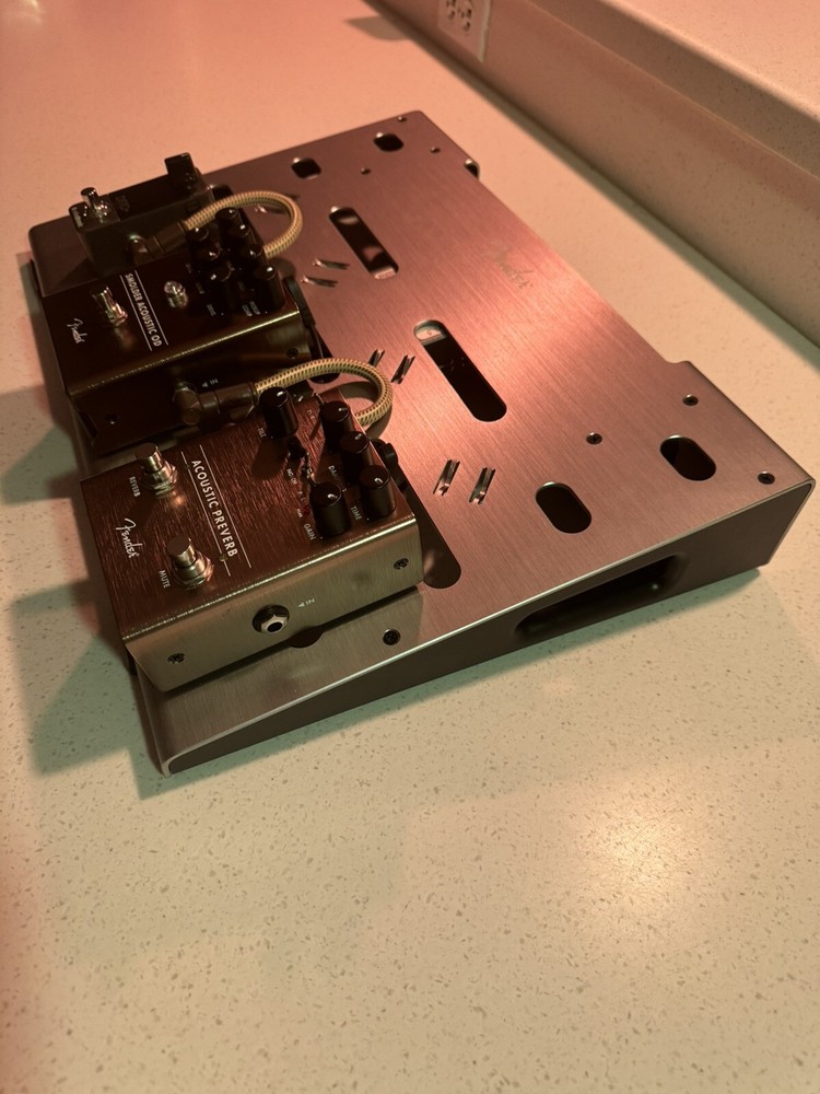 Fender Professional Pedal Board with Case - Small