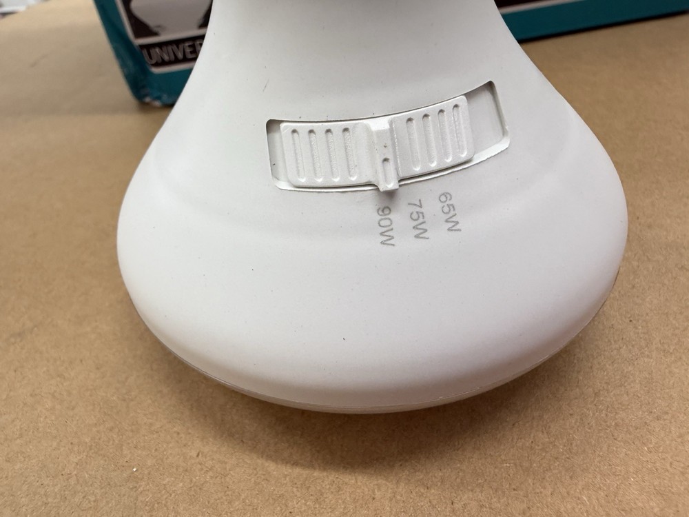 Universal Select - 65/75/90-Watt -ecosmart BR30 - Flood Lights Dimmable- 6 Bulbs