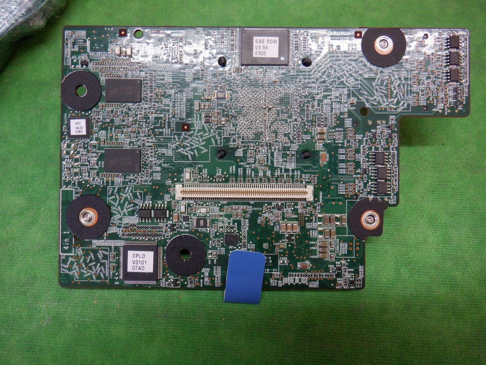 HP 848147-001 P840ar Smart Array SAS Controller with Cables 843201-001