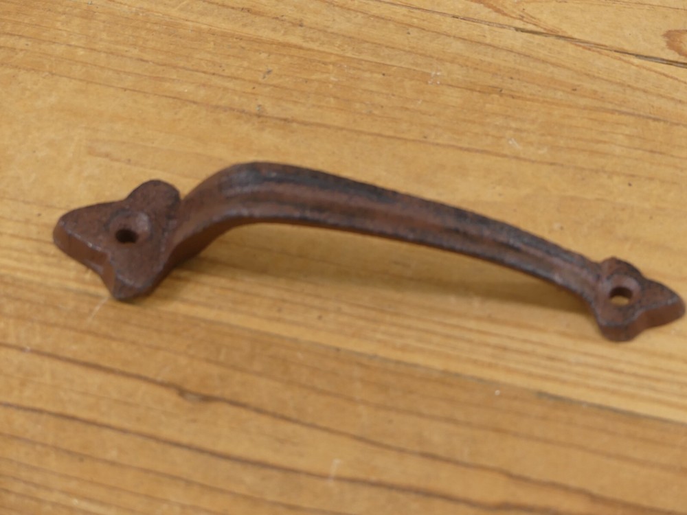 6 CAST IRON HANDLES RUSTIC DRAWER PULLS 6" LONG HANDLE GRASP DOOR GATE FARM