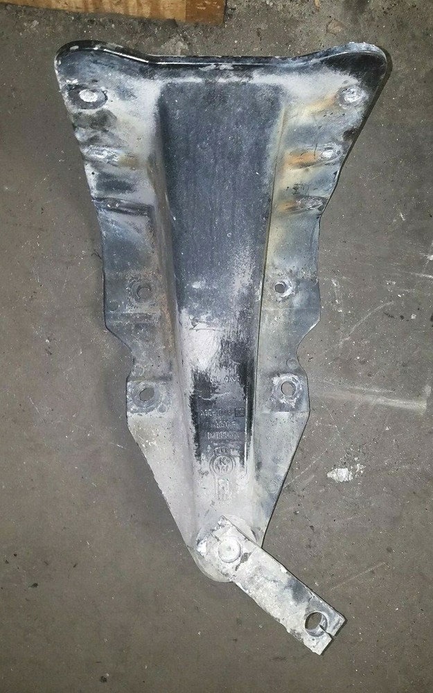 KENWORTH T2000 LEAF SPRING HANGER A85-1200-1