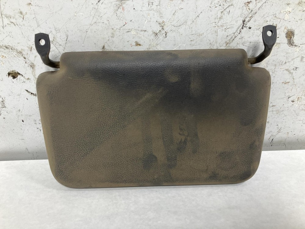 Peterbilt 579 Interior Sun Visor - Used
