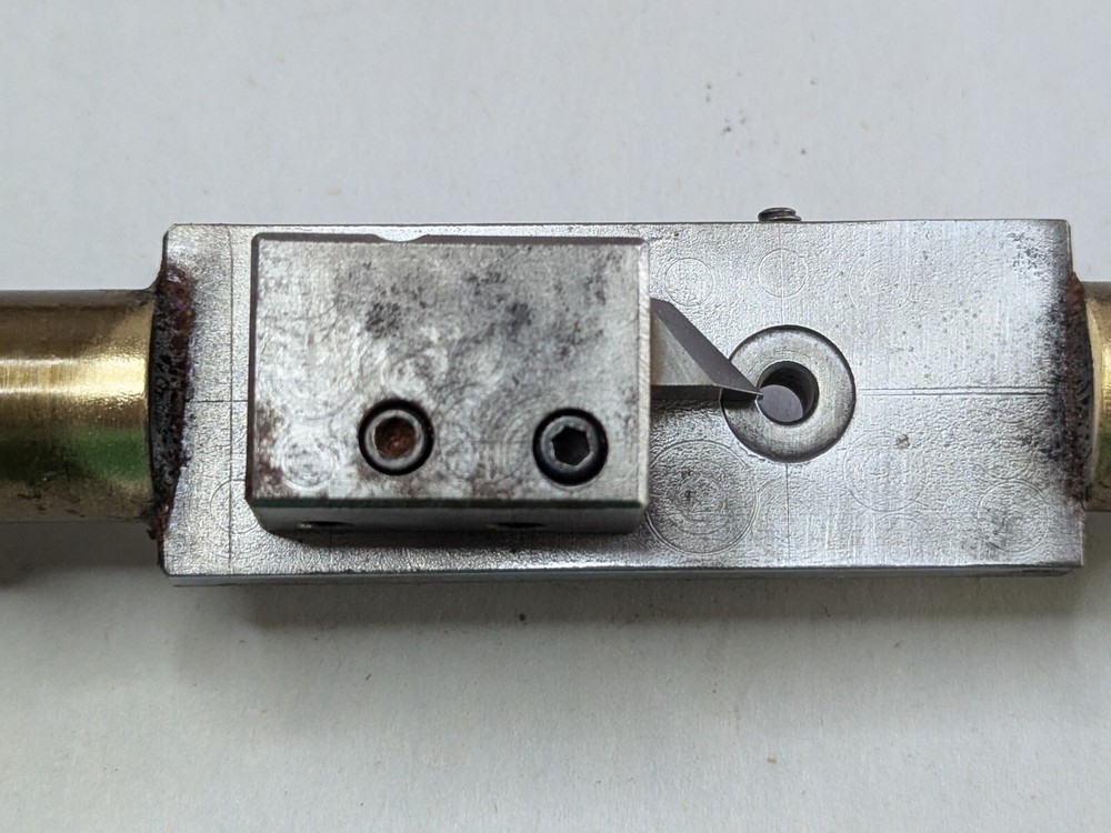 Leather working hand tool cutter