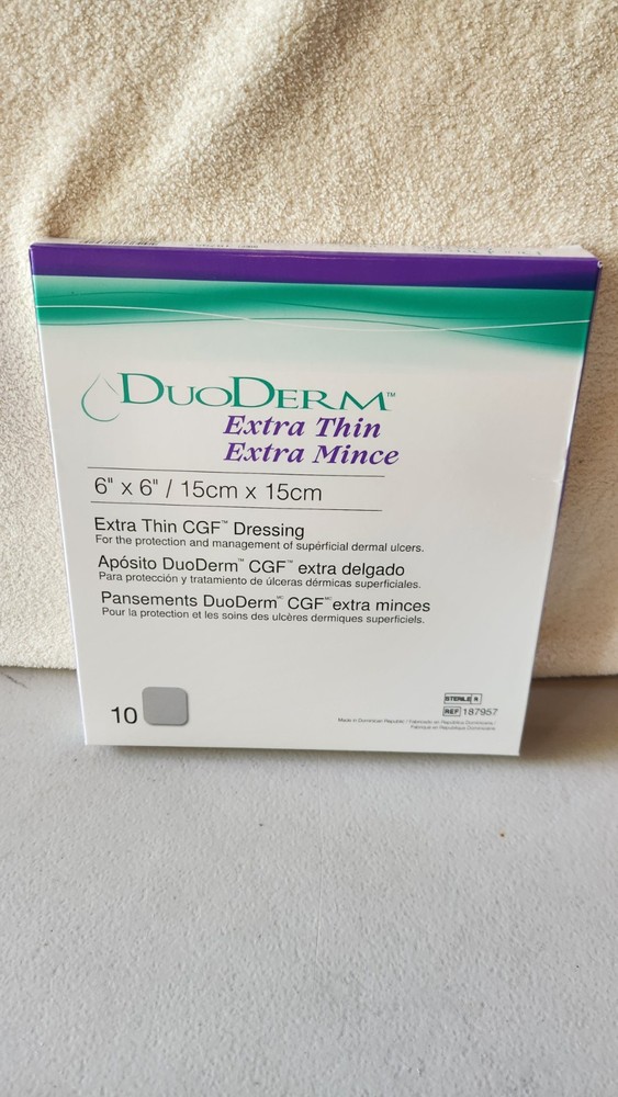 ConvaTec DuoDERM Extra Thin CGF Dressing 6x6 10 Pack Hydrocolloid Dressing