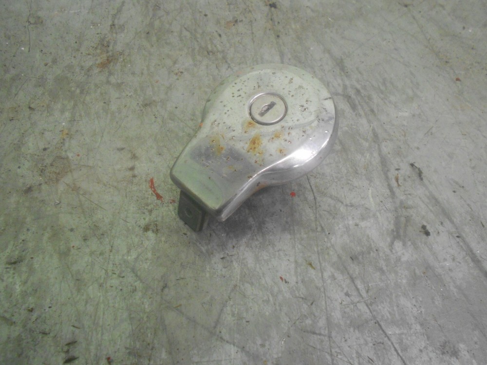 yamaha xv 750 se fuel cap