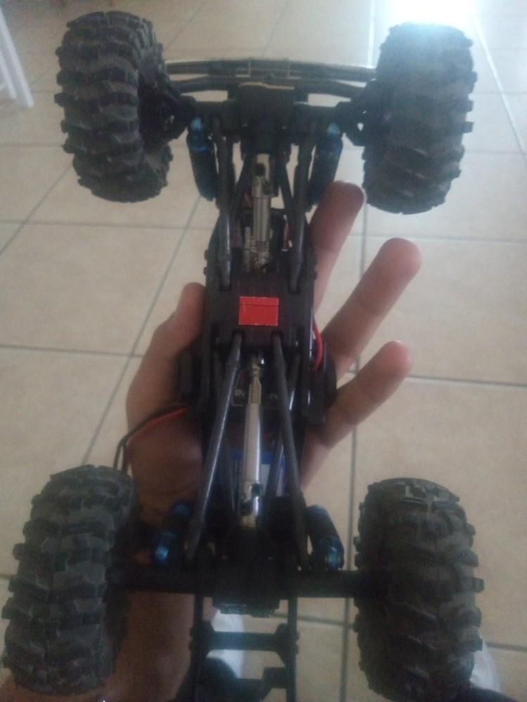 Rock Crawler/Blue/Comes with Battery Controller/Has Working Headlights/Custom