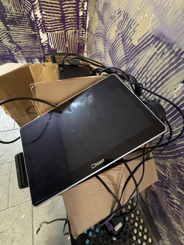 Toast Flex TT200 POS System Touch Screen w/ Printer, card reader & Cables