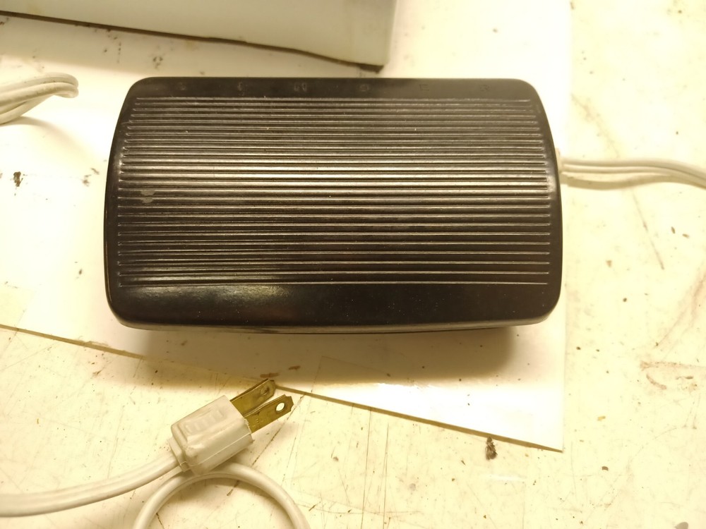 Singer Sewing Machine Zig Zag Model 478 Working