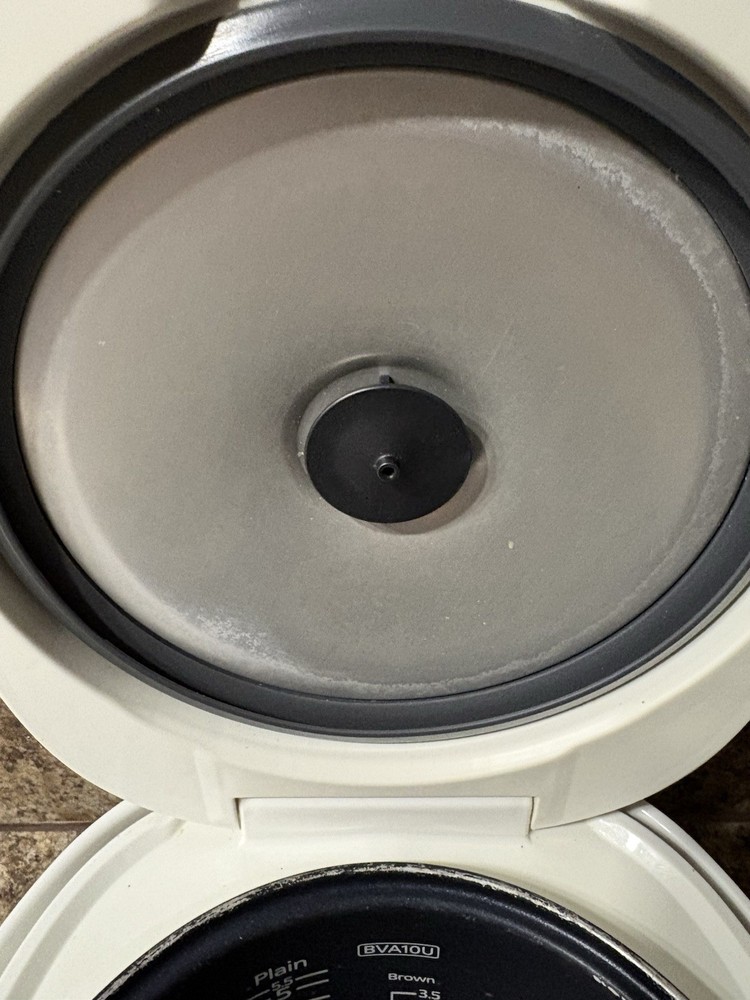Tiger JBV-A10U-W 5.5 Cup Multi-Functional Rice Cooker