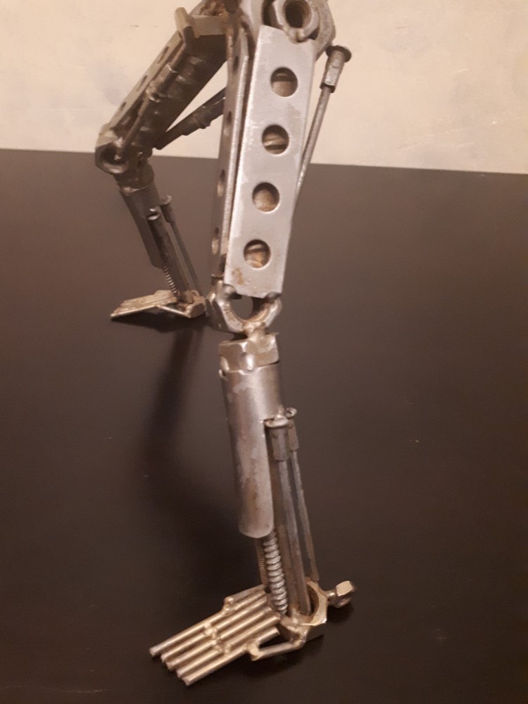 *****TERMINATOR T-800 HAND-BUILT METAL SCULPTURE*****