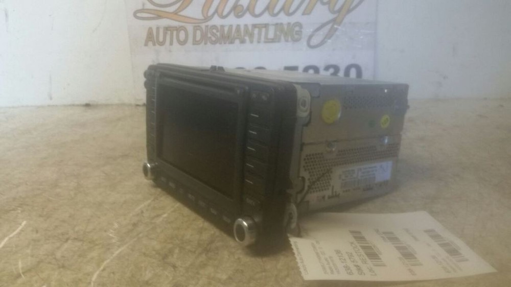 2000 Radio With Navigation