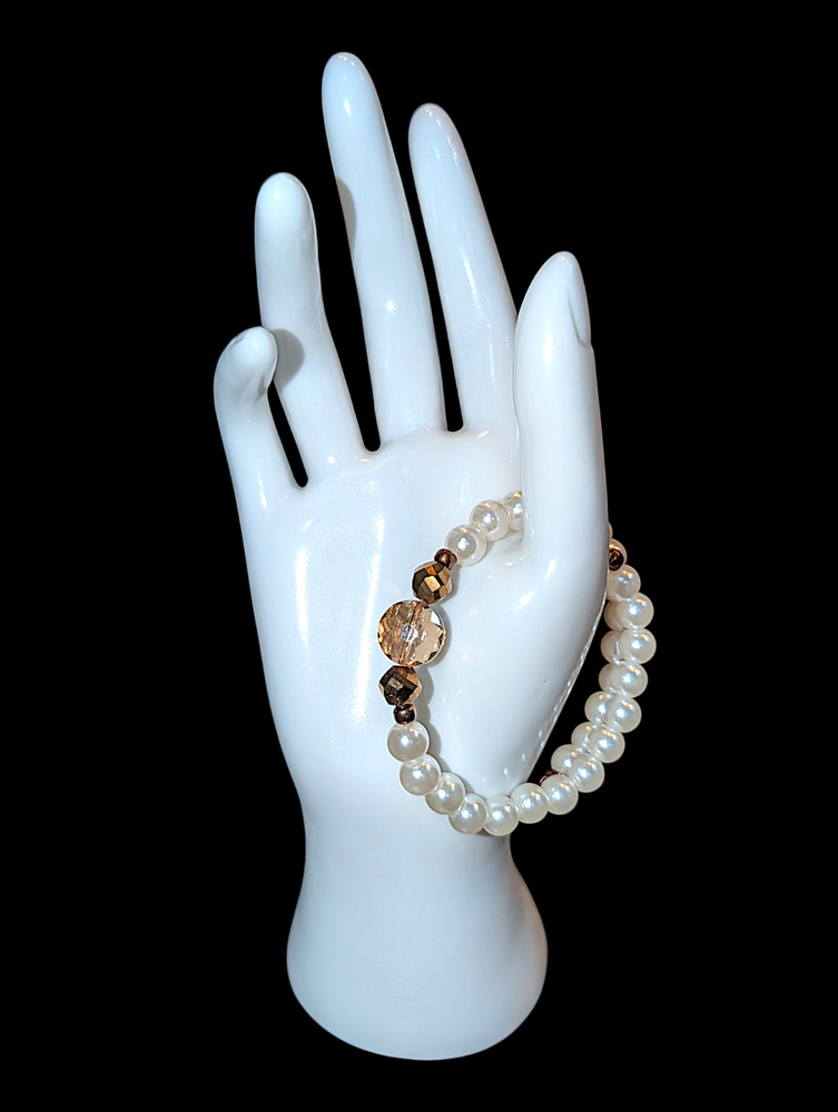 Russet Pearl Bracelet