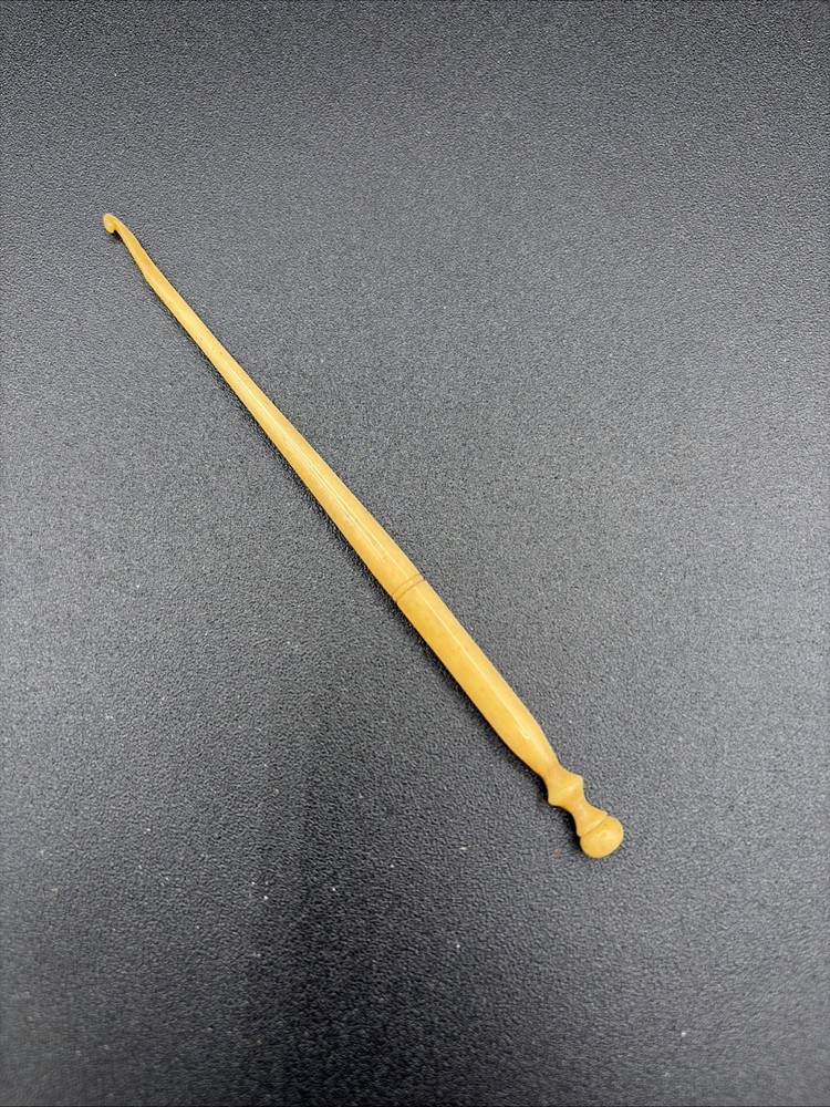 Set Of 2 Antique carved bone crochet hooks