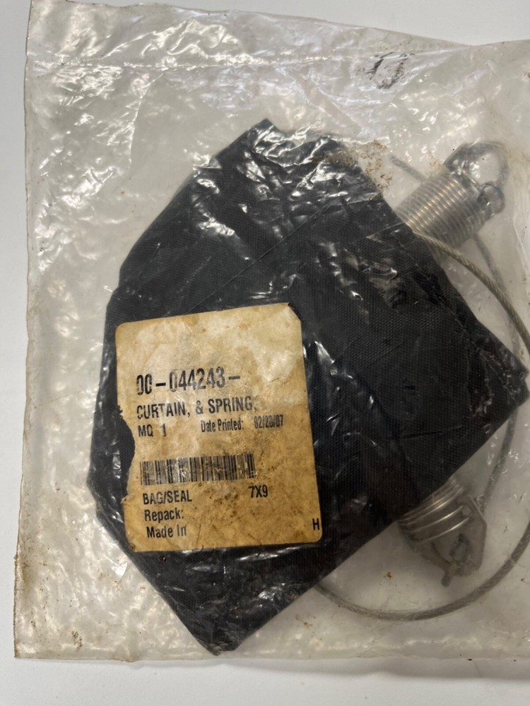 00-044243 CURTAIN & SPRING HOBART WRAPPER UWS