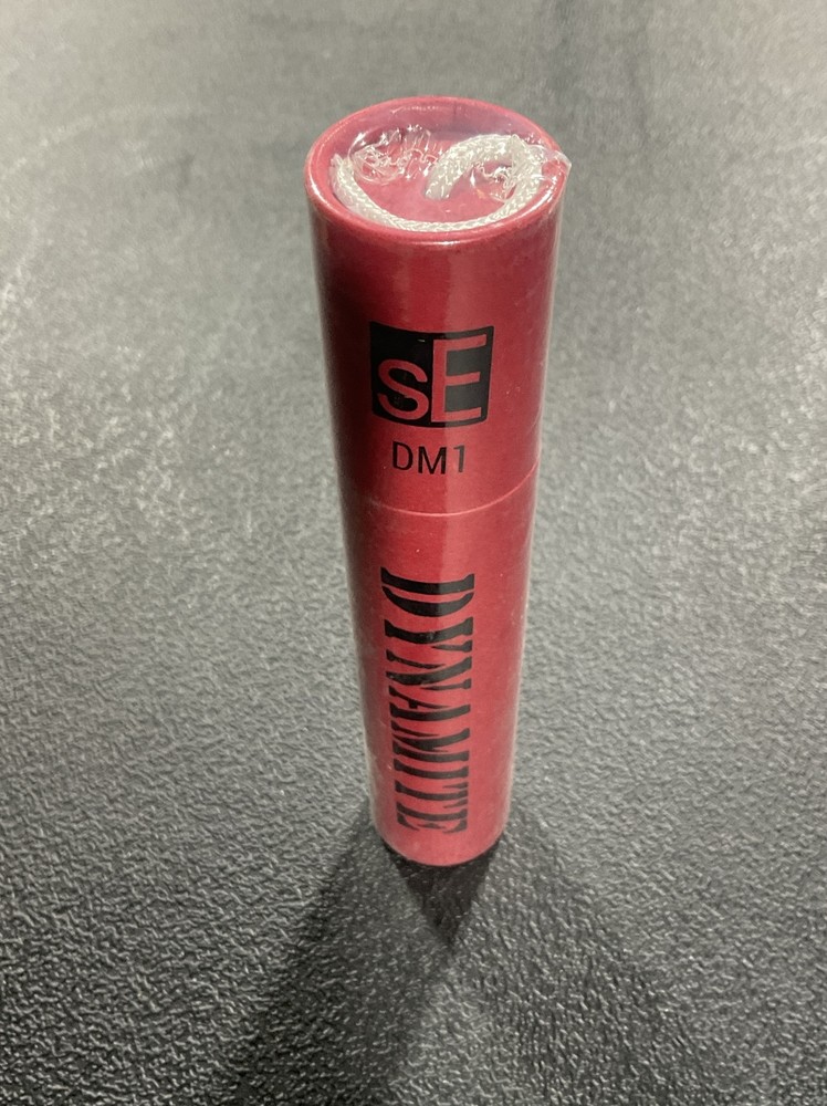 SE Electronics DM1 Dynamite Active Inline Microphone Preamplifier