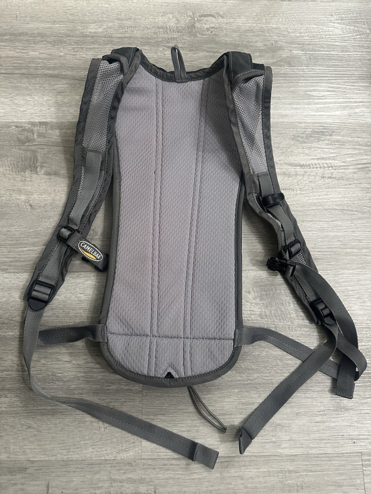 CAMELBAK Classic Hydration Pack Zippered Pocket/Hiking Backpack-No Bladder