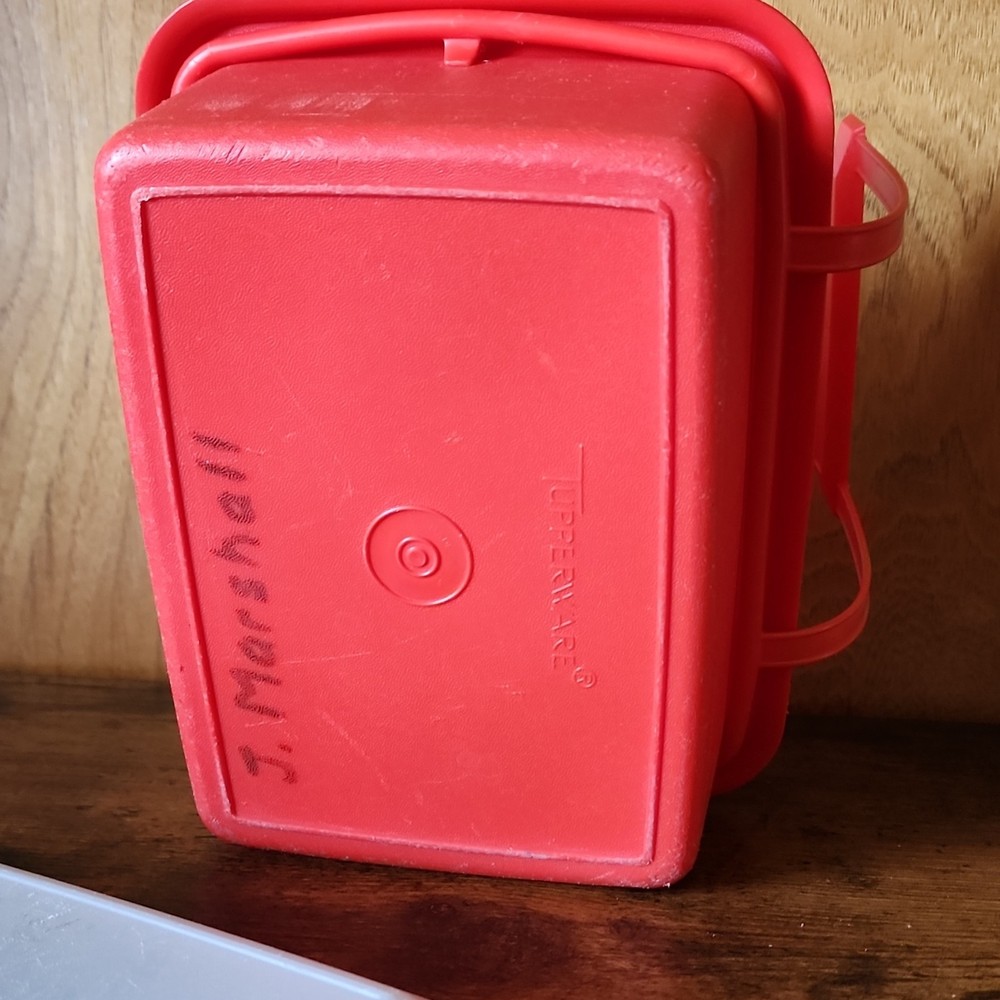 Tupperware Red Plastic Rectangle Lunch Container with Handle no inserts