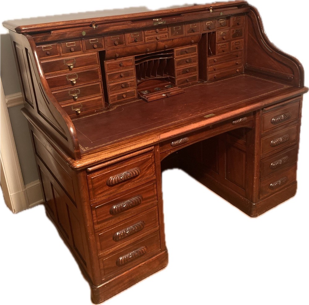 Antique Mahogany Roll Top Desk - Excellent condition
