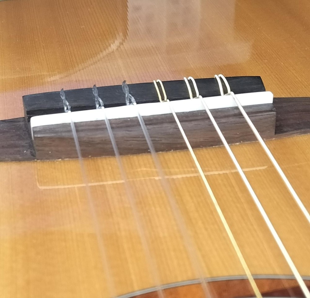 YAMAHA NTX1200R Elegat Guitar