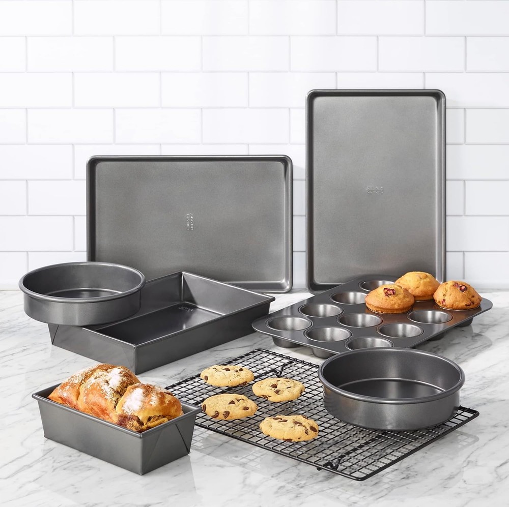 Professional 8-Piece Non-Stick Bakeware Set in Silver - Ultimate Baking Kit