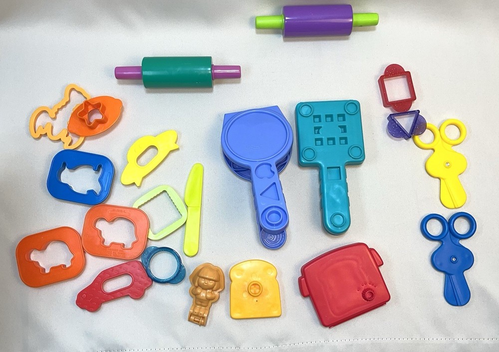 Lot Play Doh Molds Breakfast Tools Cookie Cutters Assorted Rolling Pins Hasbro