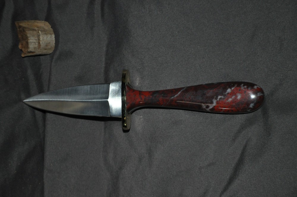 Unique Montana rock (stone) dagger handle with Steel blade