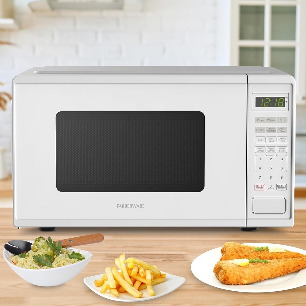 Farberware 0.9 Cu. Ft. Countertop Microwave Oven – 900 Watts Power
