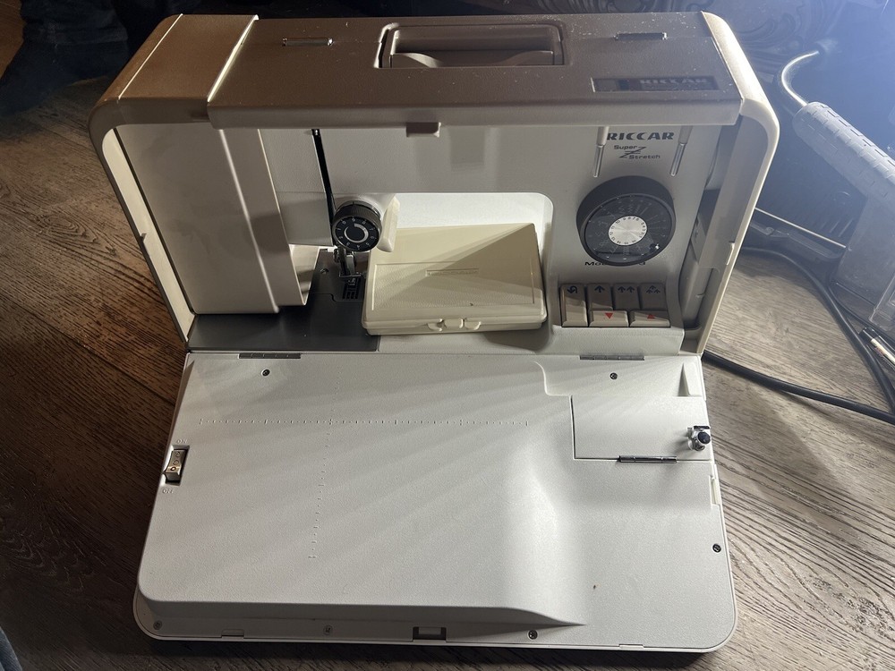 riccar super stretch 303 Sewing Machine