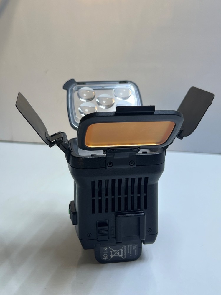 COMER CM-LBPS900 HD LED Video Light