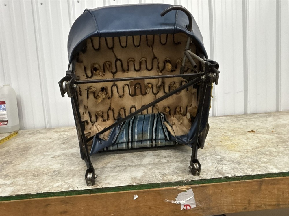 1956 Cessna 172 Front Left Pilot Side Seat Frame Assembly 0500103-97