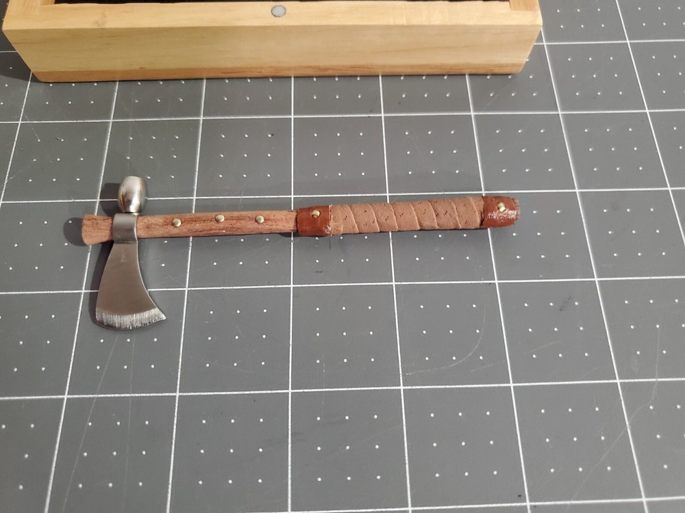 Roper Knives Miniature Hatchet w/box