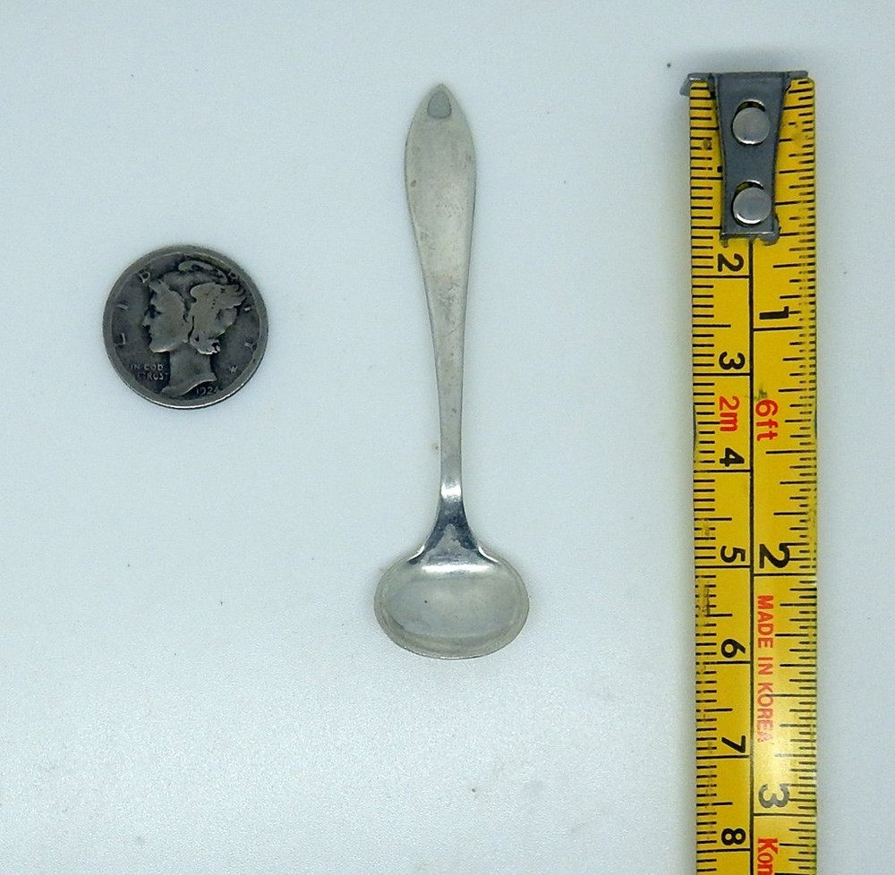 Antique / Vintage Sterling Silver Salt Spoon