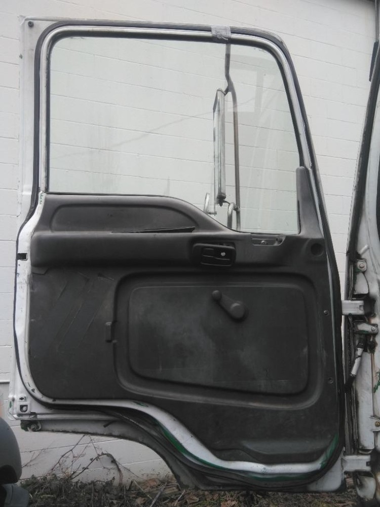 For 2002 ISUZU FTR DOOR ASSEMBLY Left , OR