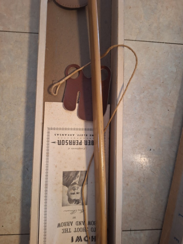 vintage ben pearson long bow archery set with original box