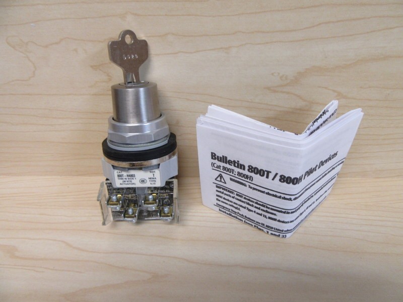 Allen Bradley 800T-H4803A Selector Switch