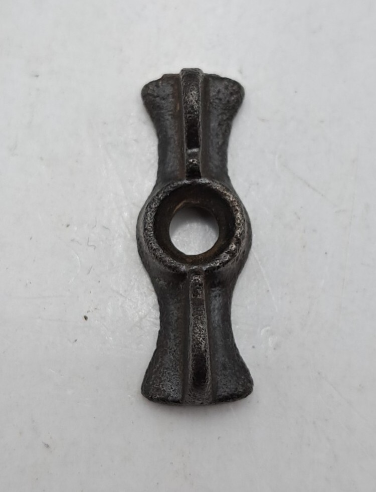 Antique Bow Tie Turn Button Latche Jelly Cupboard Cabinet Door Hardware
