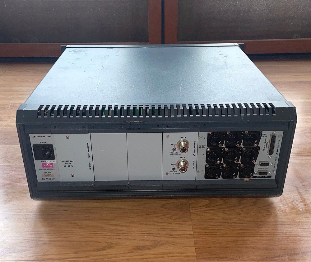 Sennheiser EM1046 MF Wireless Receiver Mainframe Housing EM Frame w/ Power